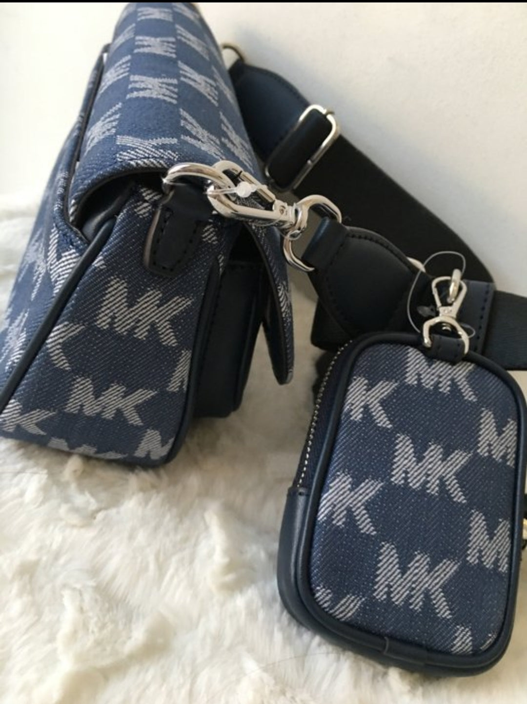 Michael Kors Jet Set Travel Denim Crossbody Bag con Pouch | Nuova